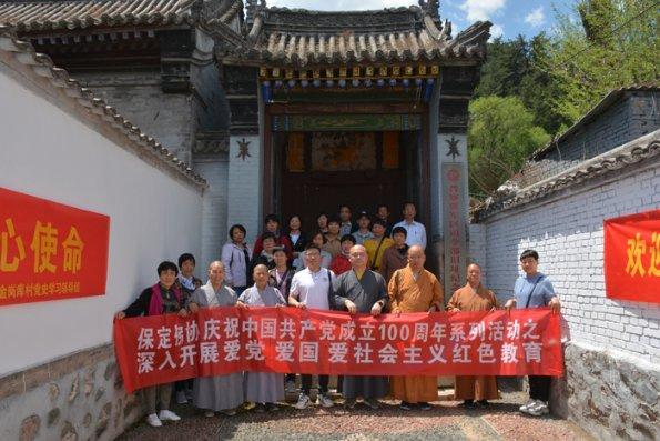 他不喜欢我，我喜欢他，证明什么？游戏画面